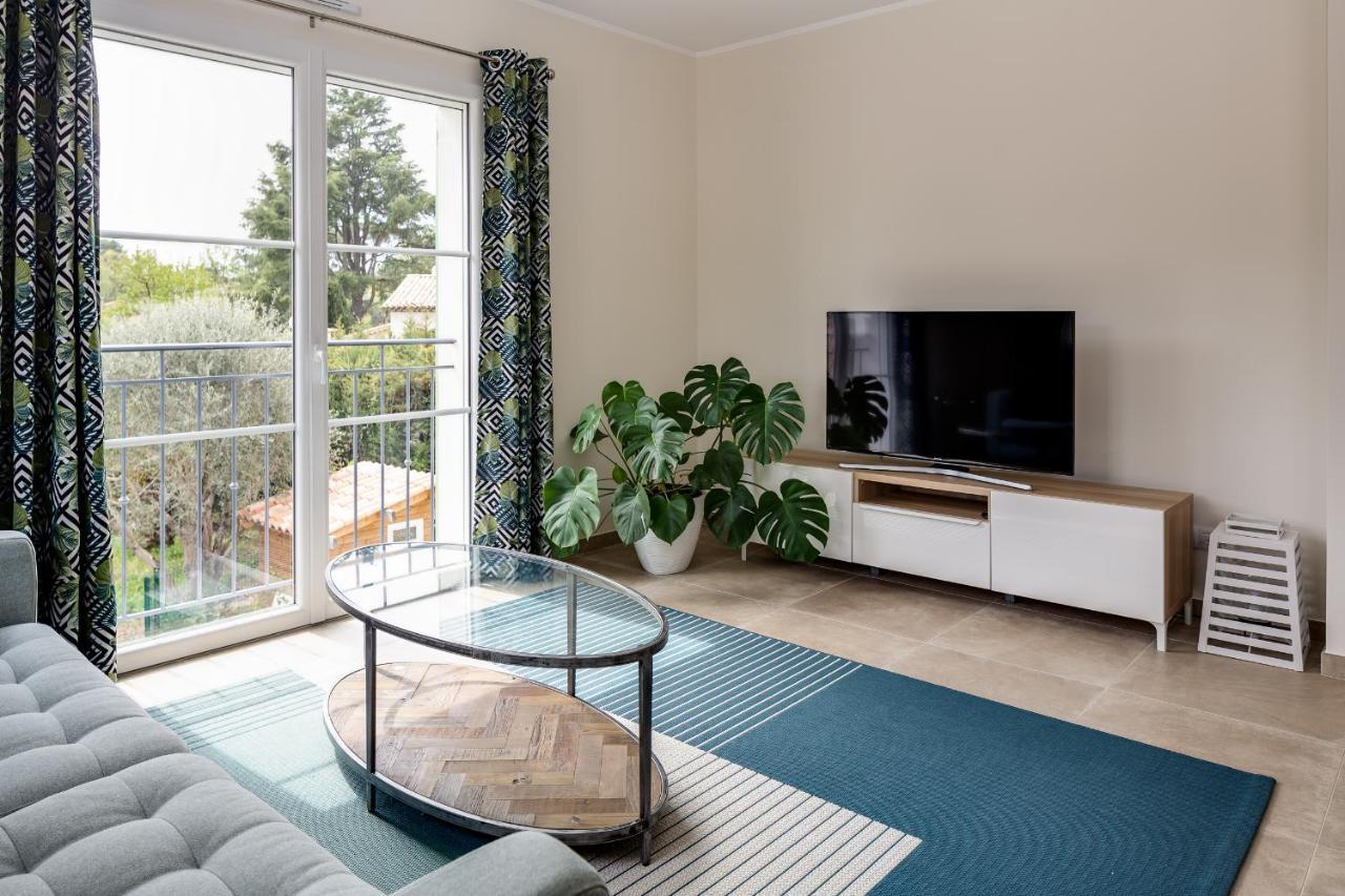 Luxurious And Spacious Apartment In The Heart Of The Cote D'Azur Roquefort-les-Pins Luaran gambar