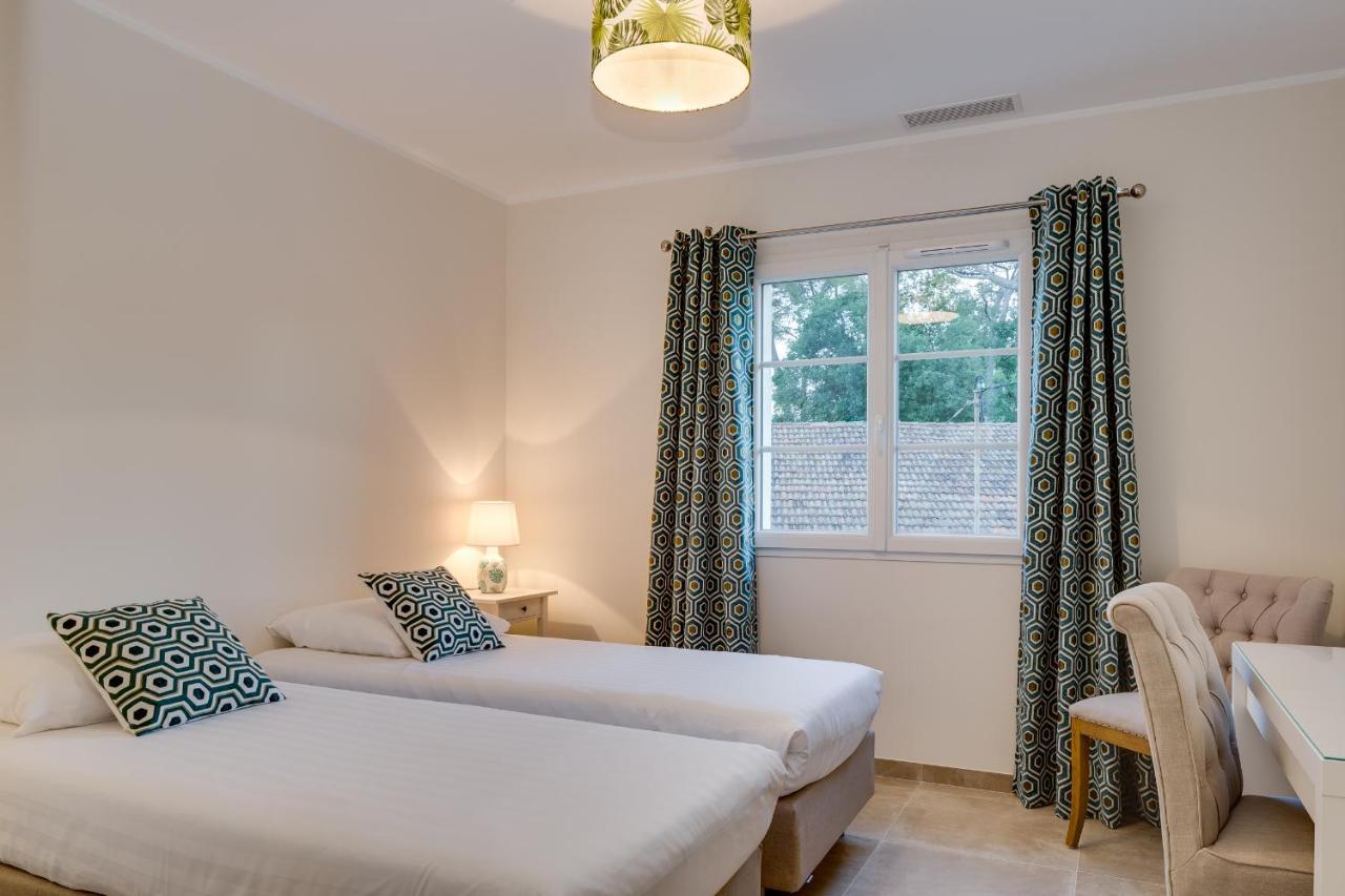 Luxurious And Spacious Apartment In The Heart Of The Cote D'Azur Roquefort-les-Pins Luaran gambar